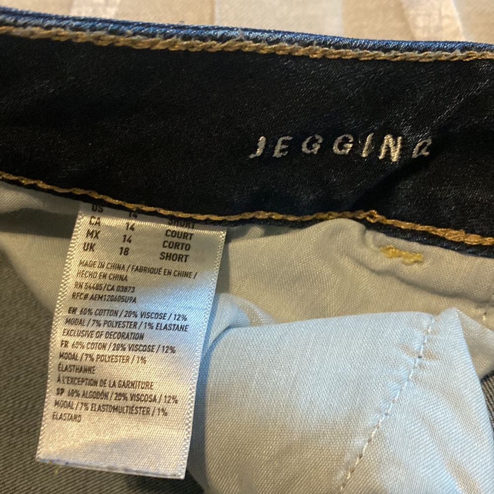 Bundle of jeans - Picture 4 of 12